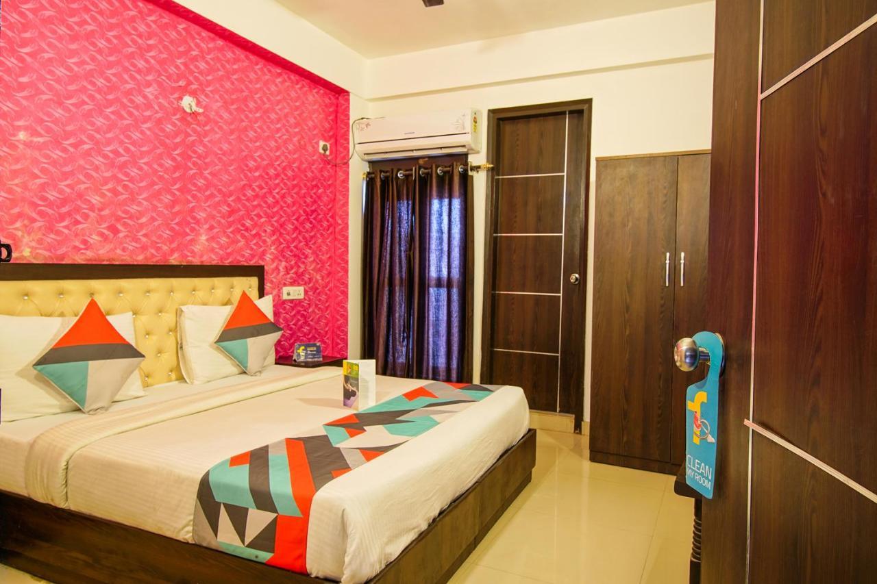 Fabexpress Tp Suite Near Igi Airport Nueva Delhi Exterior foto