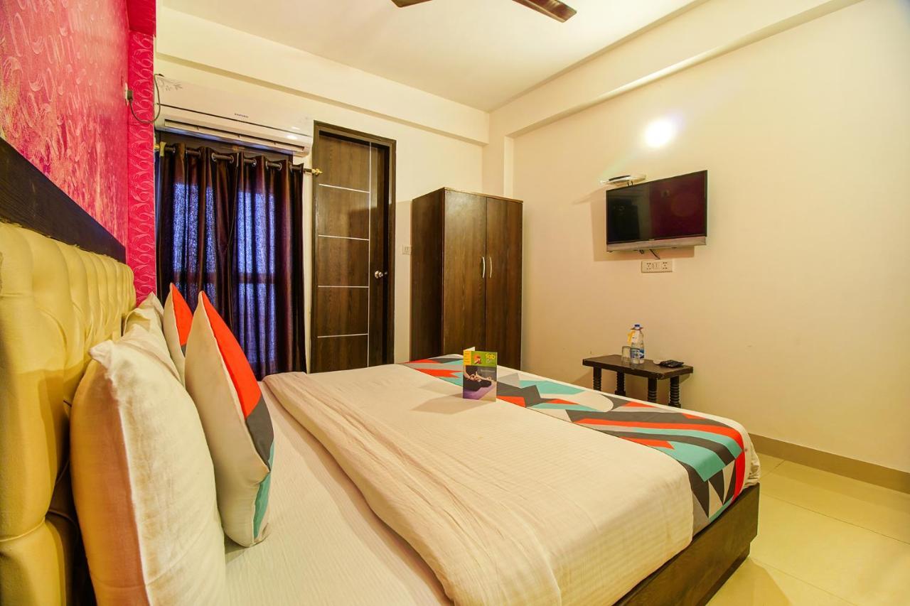 Fabexpress Tp Suite Near Igi Airport Nueva Delhi Exterior foto
